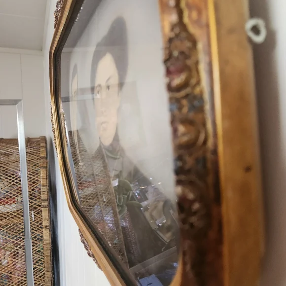 Antique Charcoal Drawing Art Wood Ornate Floral Frame Convex Bubble Glass Gold - Picture 10 of 15